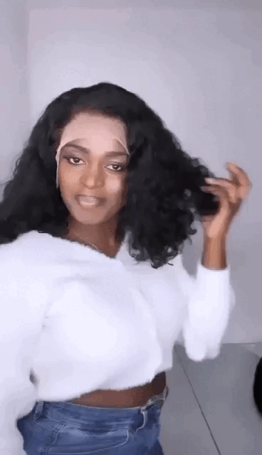 Perruque Bouclée M3 - Boucles Élégantes pour un Charme Naturel